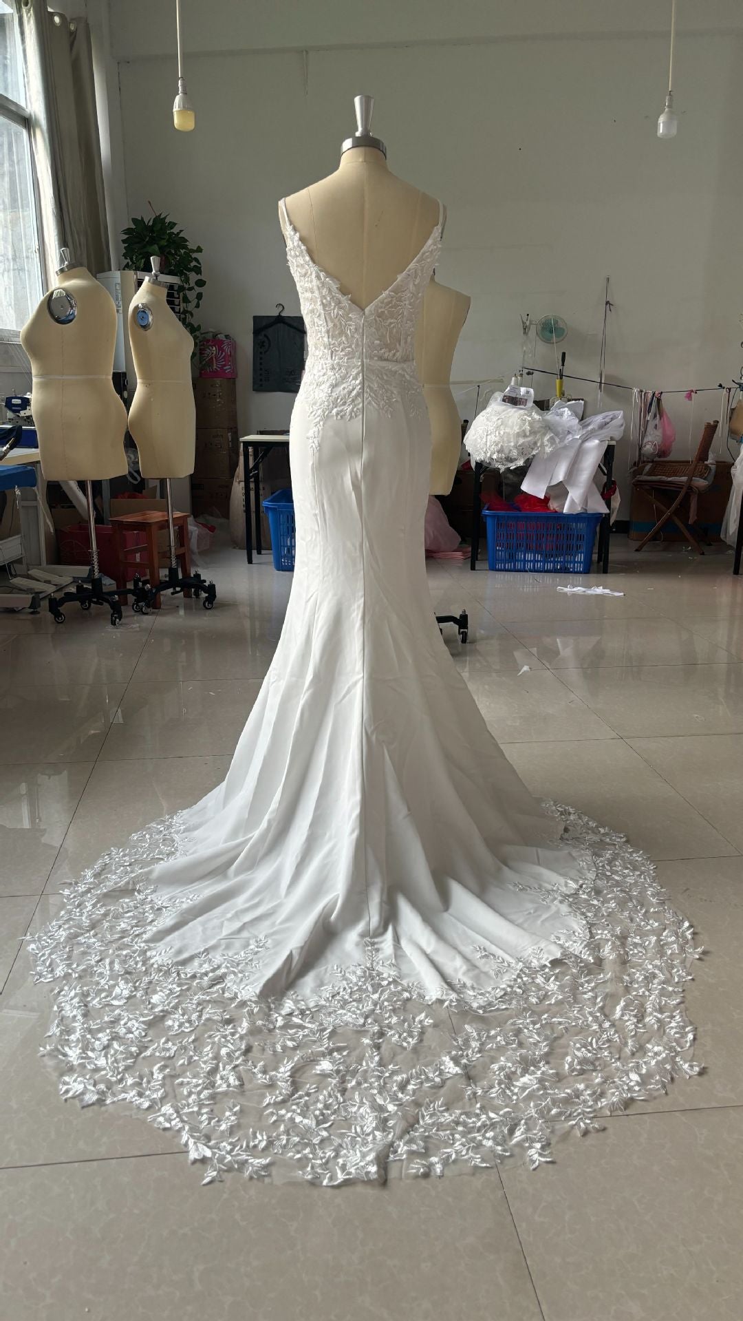 Strapless Fishtail Wedding Dress, Slim Fit French Satin Lace, Elegant Travel Photography Gown